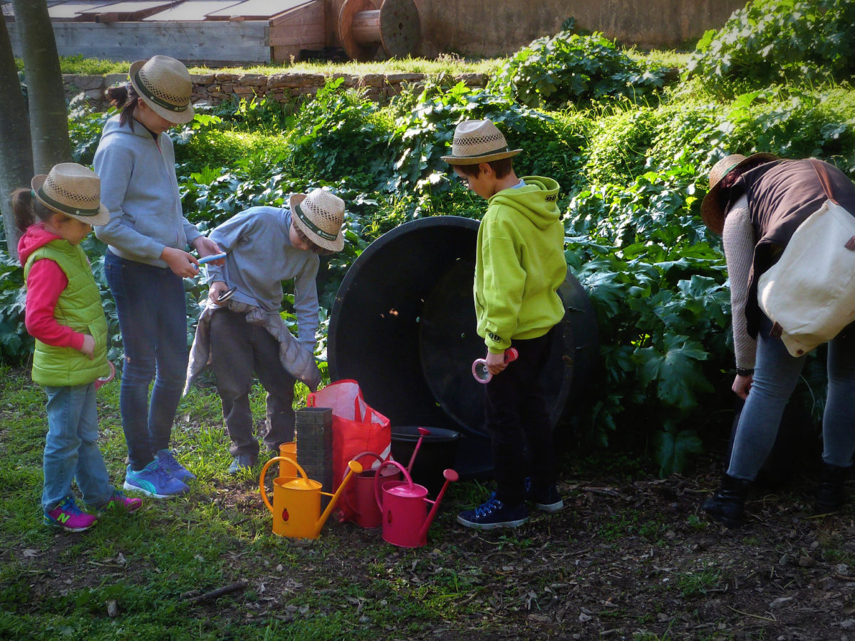 3 Points Pour Creer Une Ambiance Montessori Dans Mon Jardin Eveil Et Nature