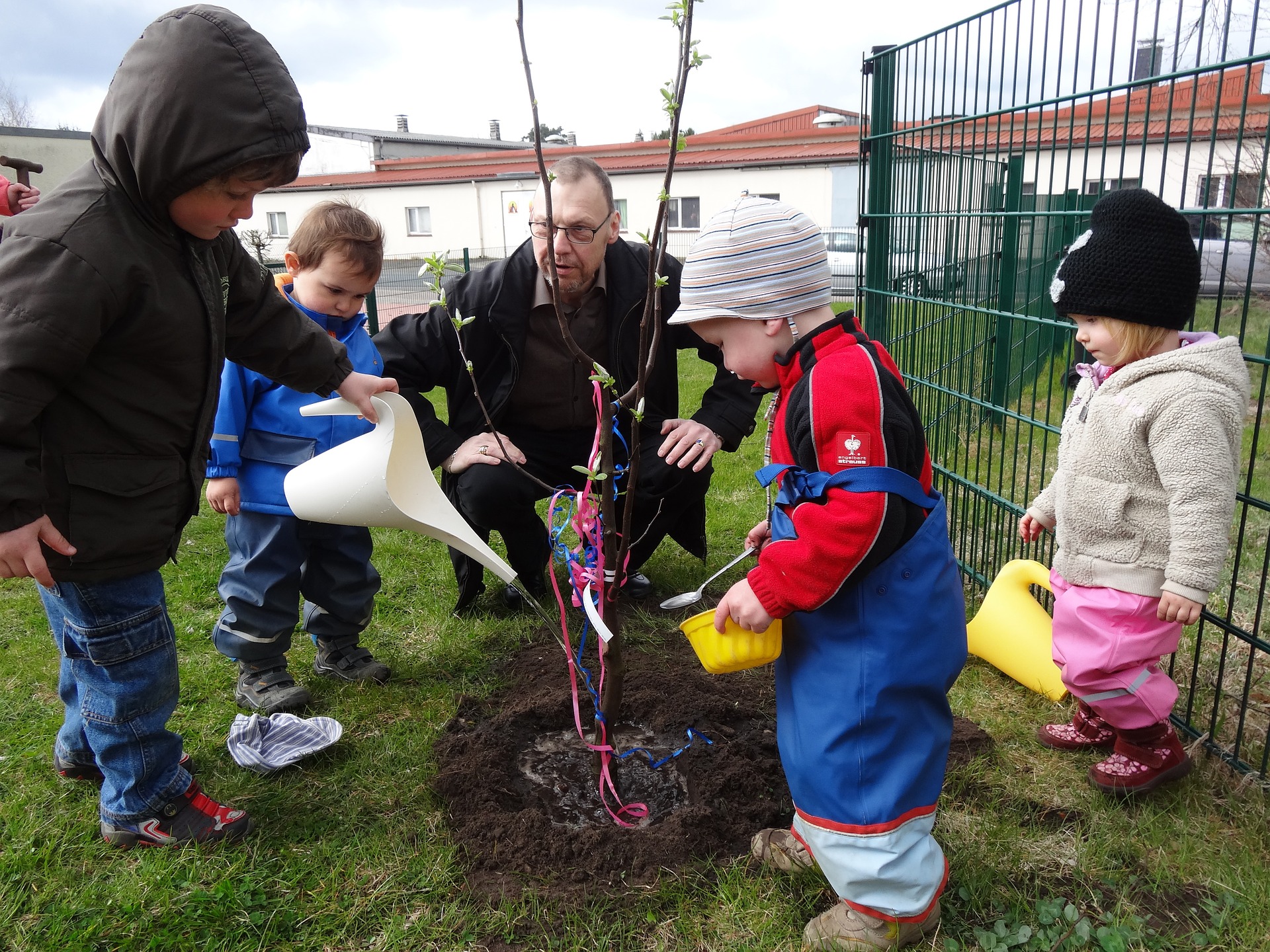 Jardiner Avec Les Enfants (1/3) – Eveil Et Nature